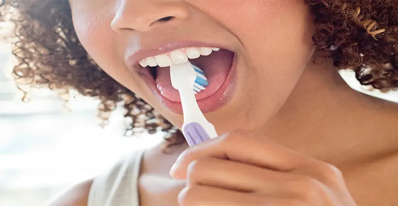 How to Clean Your Tongue: Three Proven Methods