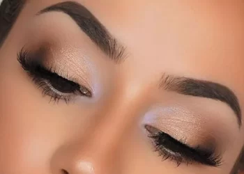 Natural Eyeshadow Colors That Look Great On Everyone