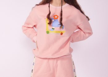 Kina and Tam: Do their Clothes Match the Hype?