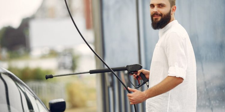 this expert pressure washing service